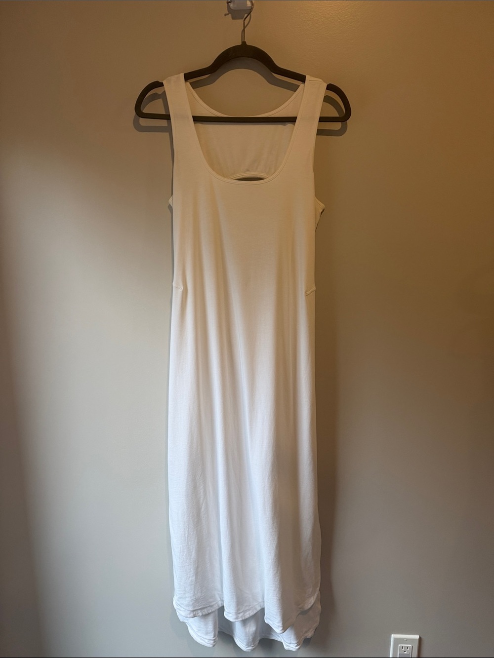 Lululemon White Scoop Neck Maxi Dress
